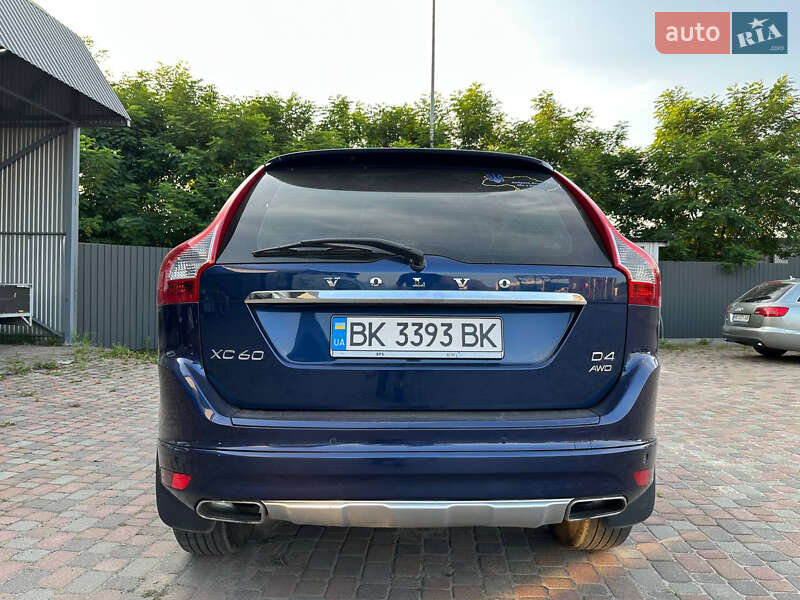 Внедорожник / Кроссовер Volvo XC60 2014 в Сарнах