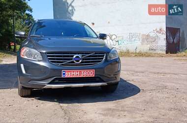 Внедорожник / Кроссовер Volvo XC60 2014 в Дубно