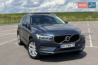 Внедорожник / Кроссовер Volvo XC60 2017 в 