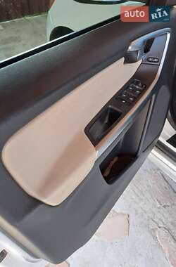 Внедорожник / Кроссовер Volvo XC60 2010 в 