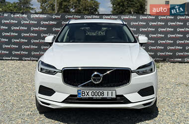 Внедорожник / Кроссовер Volvo XC60 2017 в 