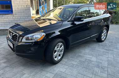 Внедорожник / Кроссовер Volvo XC60 2009 в 