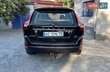 Внедорожник / Кроссовер Volvo XC60 2009 в 