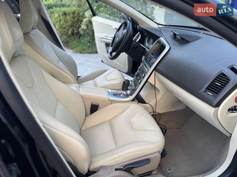 Внедорожник / Кроссовер Volvo XC60 2009 в Днепре фото 47 Внедорожник / Кроссовер Volvo XC60 2009 в Днепре