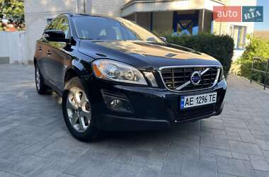 Внедорожник / Кроссовер Volvo XC60 2009 в 