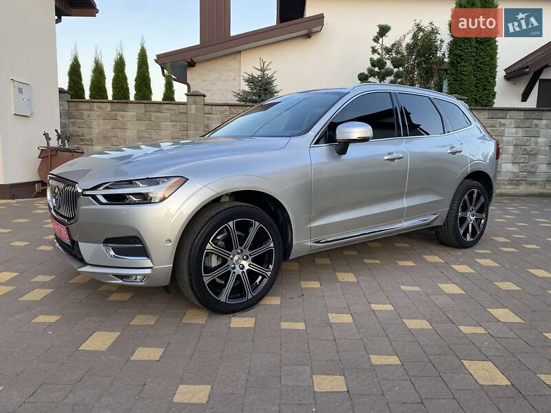 Внедорожник / Кроссовер Volvo XC60 2019 в 