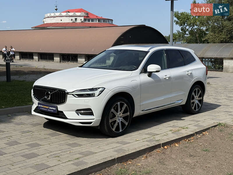Внедорожник / Кроссовер Volvo XC60 2020 в Днепре