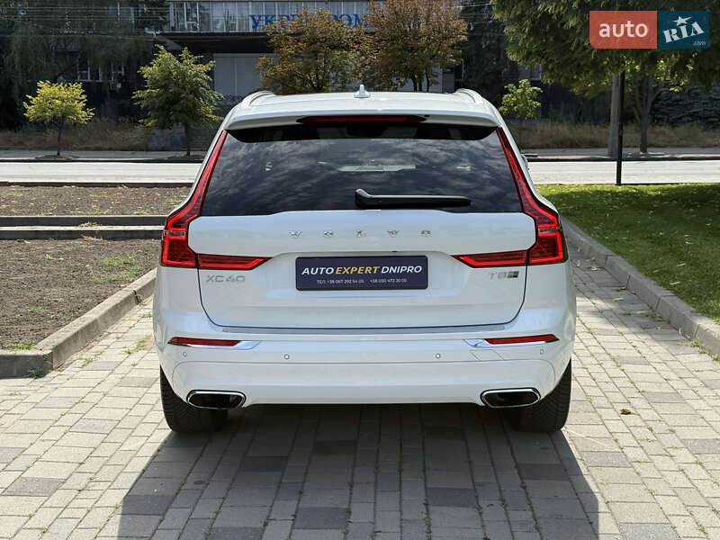 Внедорожник / Кроссовер Volvo XC60 2020 в Днепре