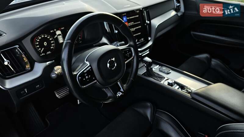 Внедорожник / Кроссовер Volvo XC60 2018 в Бродах
