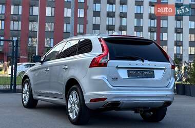 Внедорожник / Кроссовер Volvo XC60 2015 в 