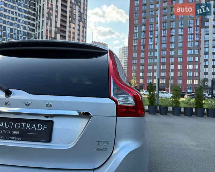 Внедорожник / Кроссовер Volvo XC60 2015 в Киеве
