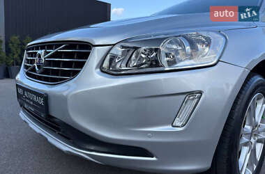 Внедорожник / Кроссовер Volvo XC60 2015 в 
