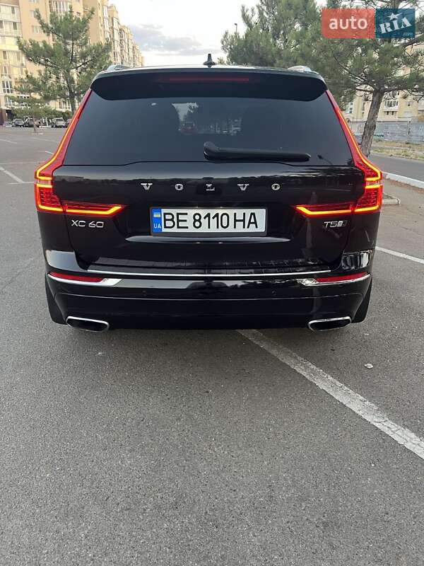Внедорожник / Кроссовер Volvo XC60 2019 в Николаеве
