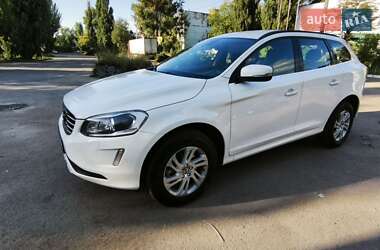 Внедорожник / Кроссовер Volvo XC60 2013 в 