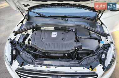 Внедорожник / Кроссовер Volvo XC60 2013 в 