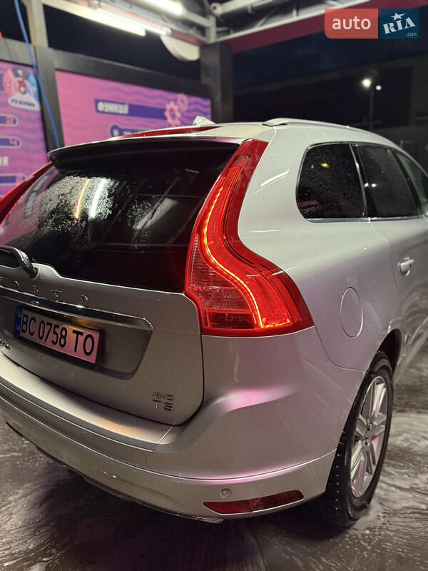 Внедорожник / Кроссовер Volvo XC60 2016 в Львове фото 14 Внедорожник / Кроссовер Volvo XC60 2016 в Львове