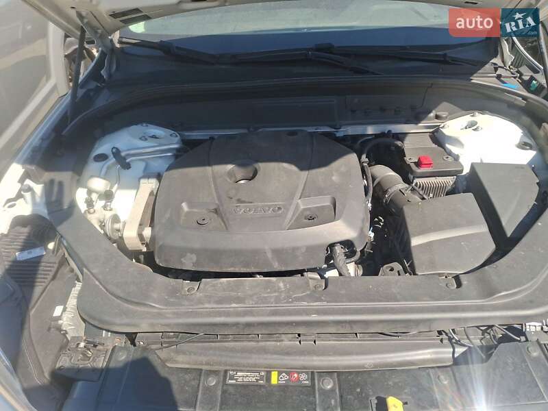 Внедорожник / Кроссовер Volvo XC60 2018 в Житомире