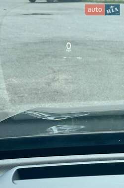 Внедорожник / Кроссовер Volvo XC60 2018 в 