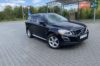 Внедорожник / Кроссовер Volvo XC60 2010 в Полтаве