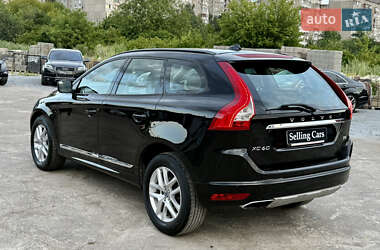 Внедорожник / Кроссовер Volvo XC60 2017 в 