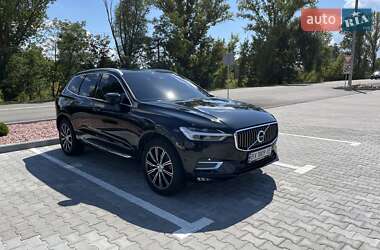 Позашляховик / Кросовер Volvo XC60 2017 в Києві