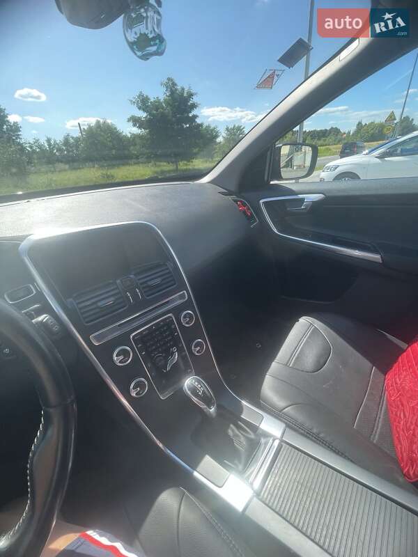 Внедорожник / Кроссовер Volvo XC60 2014 в Львове фото 12 Внедорожник / Кроссовер Volvo XC60 2014 в Львове