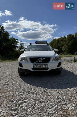 Внедорожник / Кроссовер Volvo XC60 2011 в 