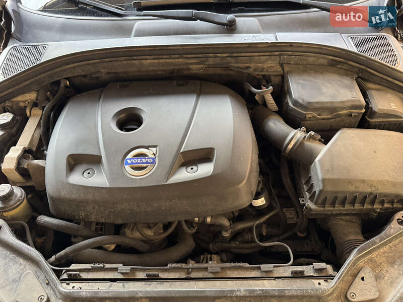 Внедорожник / Кроссовер Volvo XC60 2014 в Киеве