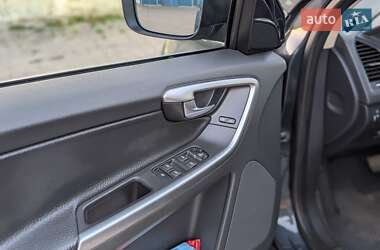 Внедорожник / Кроссовер Volvo XC60 2010 в 