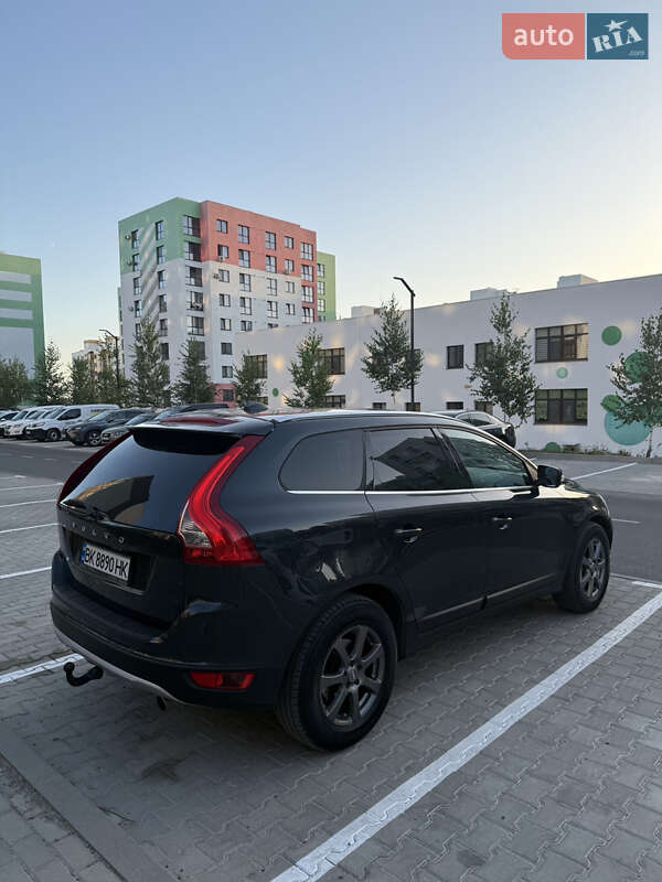 Внедорожник / Кроссовер Volvo XC60 2011 в Ровно