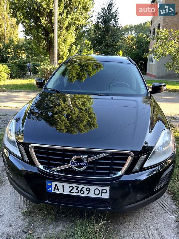 Внедорожник / Кроссовер Volvo XC60 2011 в 