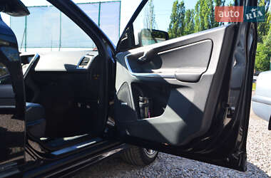 Внедорожник / Кроссовер Volvo XC60 2017 в 