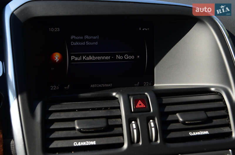 Внедорожник / Кроссовер Volvo XC60 2017 в Киеве