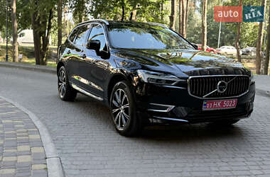 Внедорожник / Кроссовер Volvo XC60 2021 в 