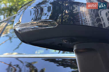 Внедорожник / Кроссовер Volvo XC60 2021 в 