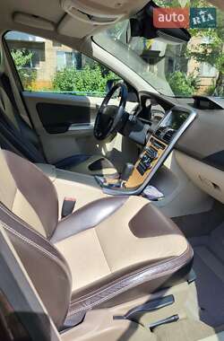 Внедорожник / Кроссовер Volvo XC60 2008 в 