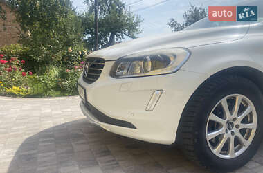 Внедорожник / Кроссовер Volvo XC60 2014 в 