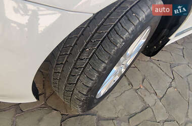 Внедорожник / Кроссовер Volvo XC60 2015 в 