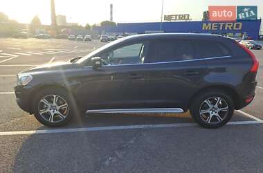 Внедорожник / Кроссовер Volvo XC60 2010 в 