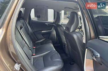 Внедорожник / Кроссовер Volvo XC60 2014 в 