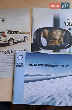 Позашляховик / Кросовер Volvo XC60 2013 в 