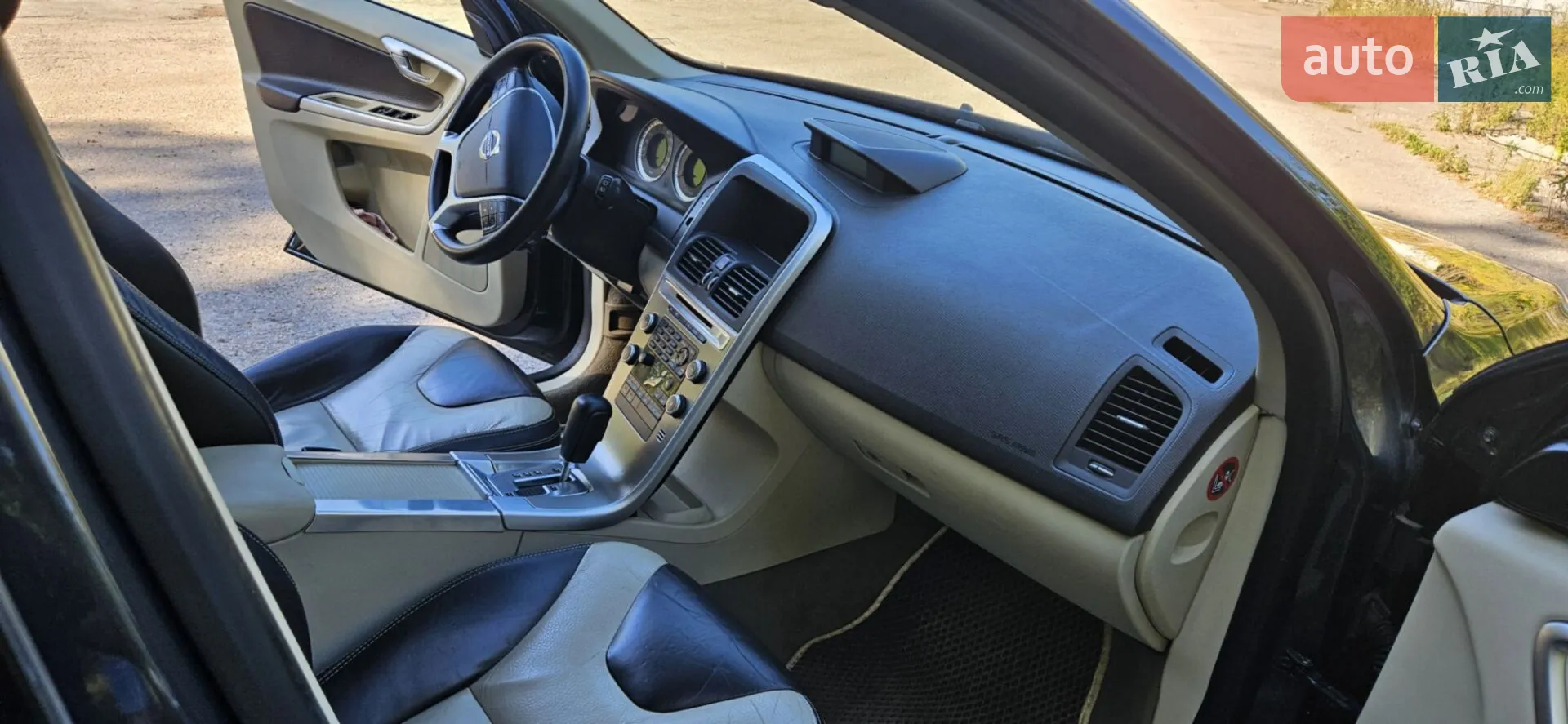 2010 Volvo XC60 - мініатюра 23