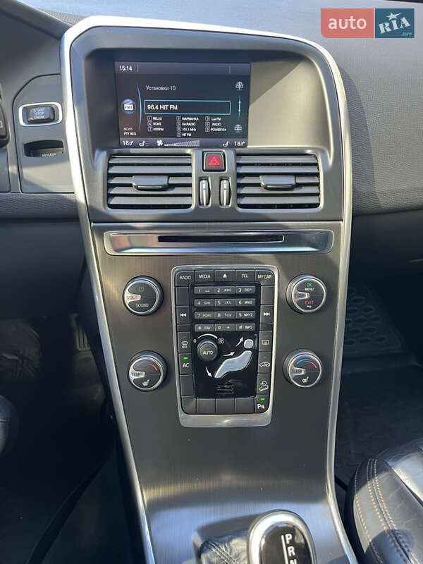 Внедорожник / Кроссовер Volvo XC60 2013 в Киеве