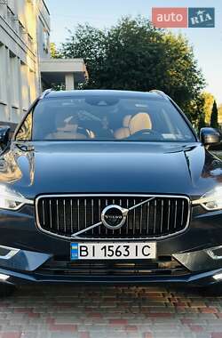 Внедорожник / Кроссовер Volvo XC60 2019 в 