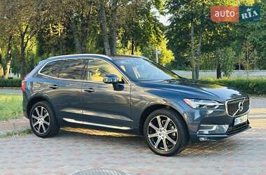 Внедорожник / Кроссовер Volvo XC60 2019 в 