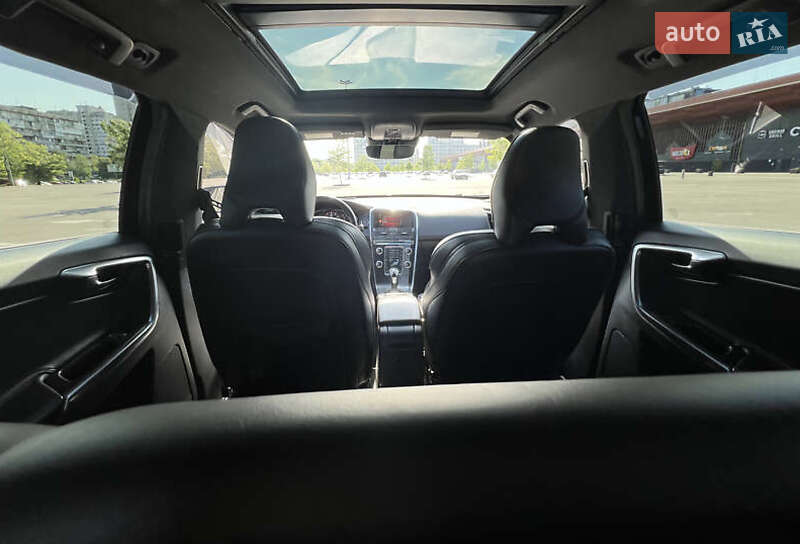 Внедорожник / Кроссовер Volvo XC60 2017 в Киеве фото 27 Внедорожник / Кроссовер Volvo XC60 2017 в Киеве