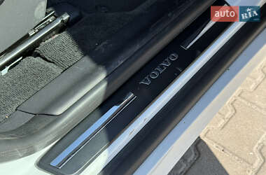 Внедорожник / Кроссовер Volvo XC60 2016 в 