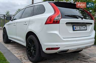 Внедорожник / Кроссовер Volvo XC60 2014 в 