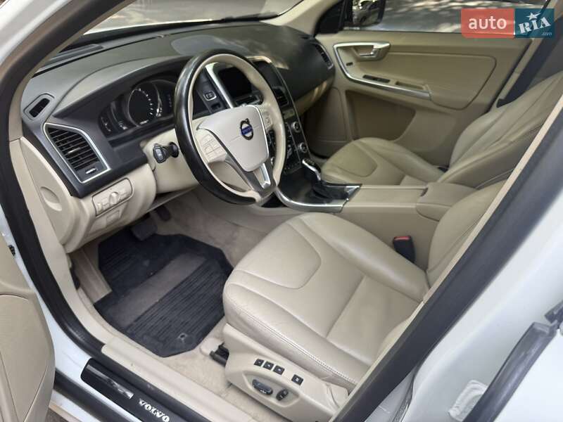 Позашляховик / Кросовер Volvo XC60 2016 в Дніпрі