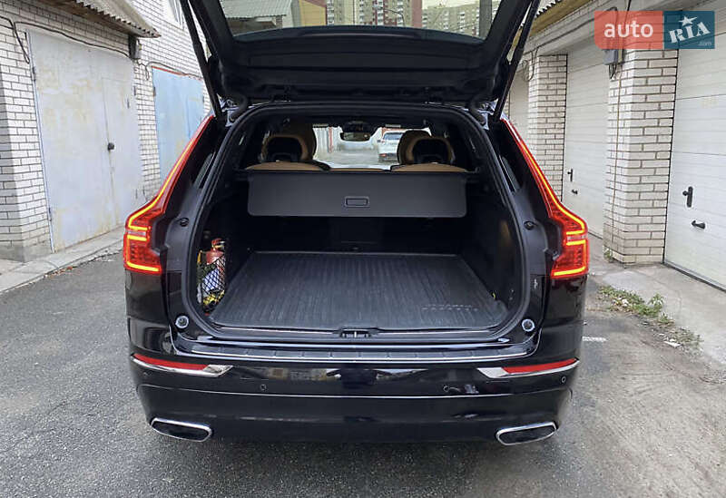 Внедорожник / Кроссовер Volvo XC60 2018 в Киеве